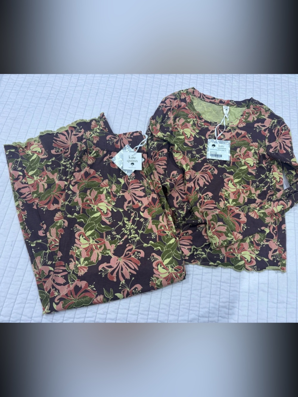 NWT Women’s Kate Quinn Jade Set